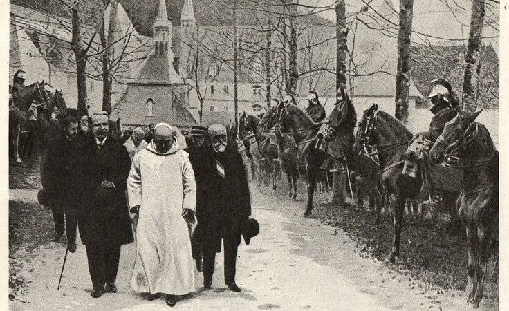 LES PERSÉCUTIONS RELIGIEUSES : les moines de la Grande Chartreuse