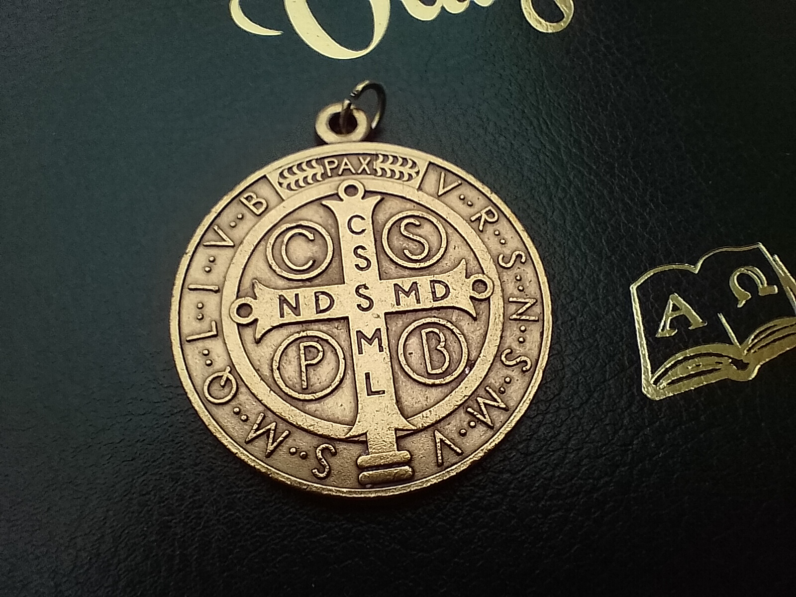 Médaille de saint Benoît (plusieurs modèles) – Image 4