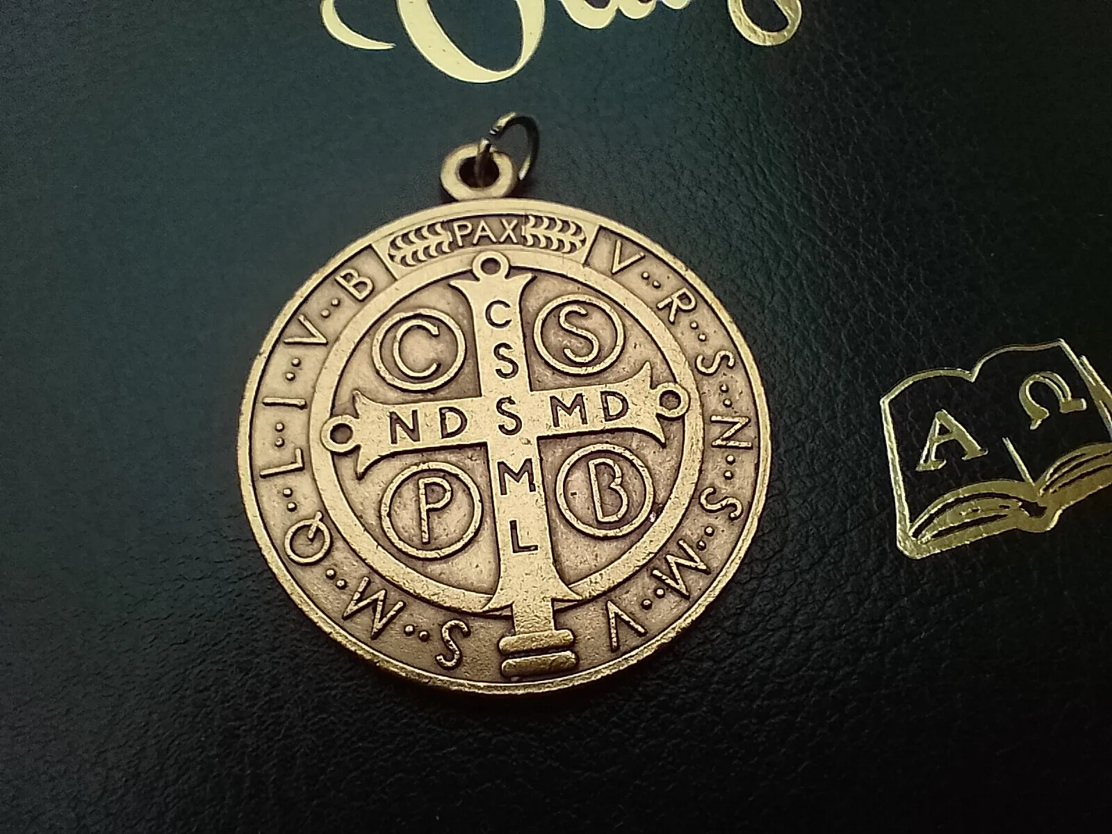 Médaille de saint Benoît (plusieurs modèles) – Image 4