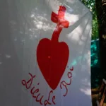 Drapeau du Sacré-Cœur "Dieu le Roi"