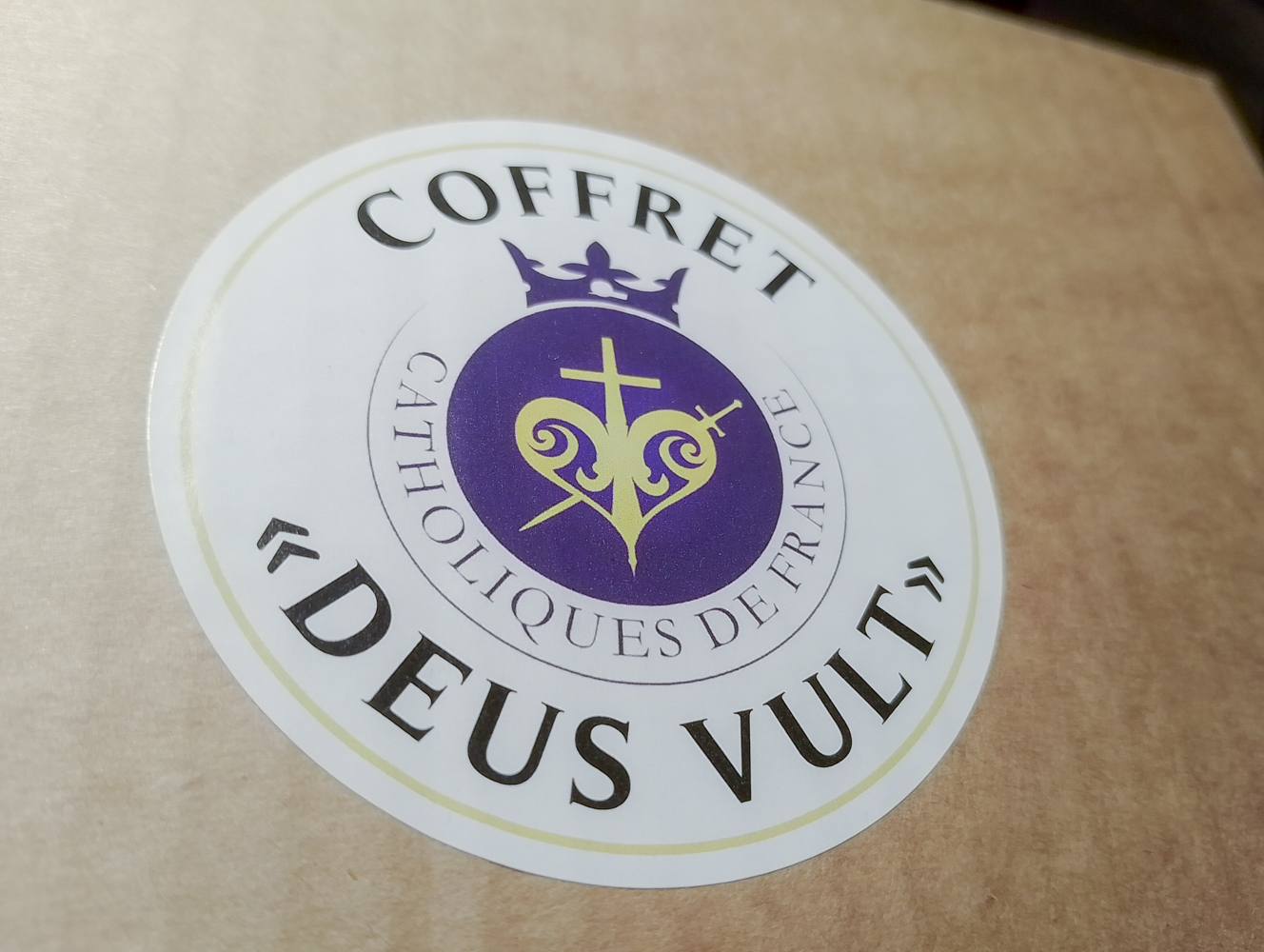 Box Catholique de France - coffret "Deus Vult" – Image 2