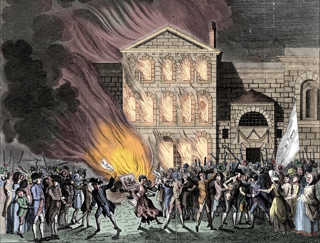 L'arme de l'anti-traditionalisme : Comment le pouvoir occulte à détruit la France